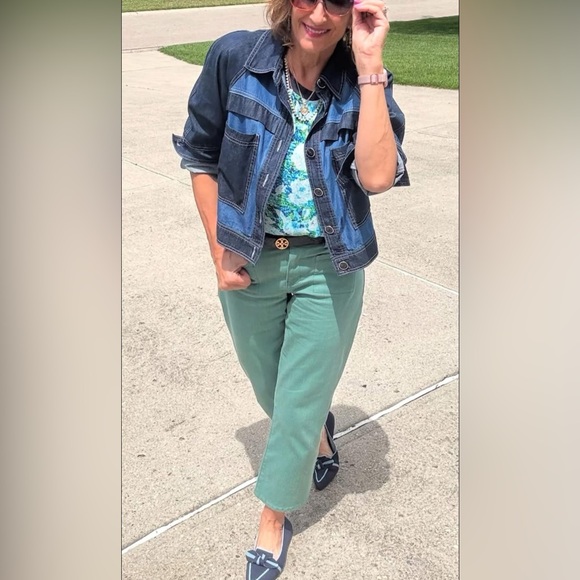 Cabi Austin Jeans - Picture 3 of 14